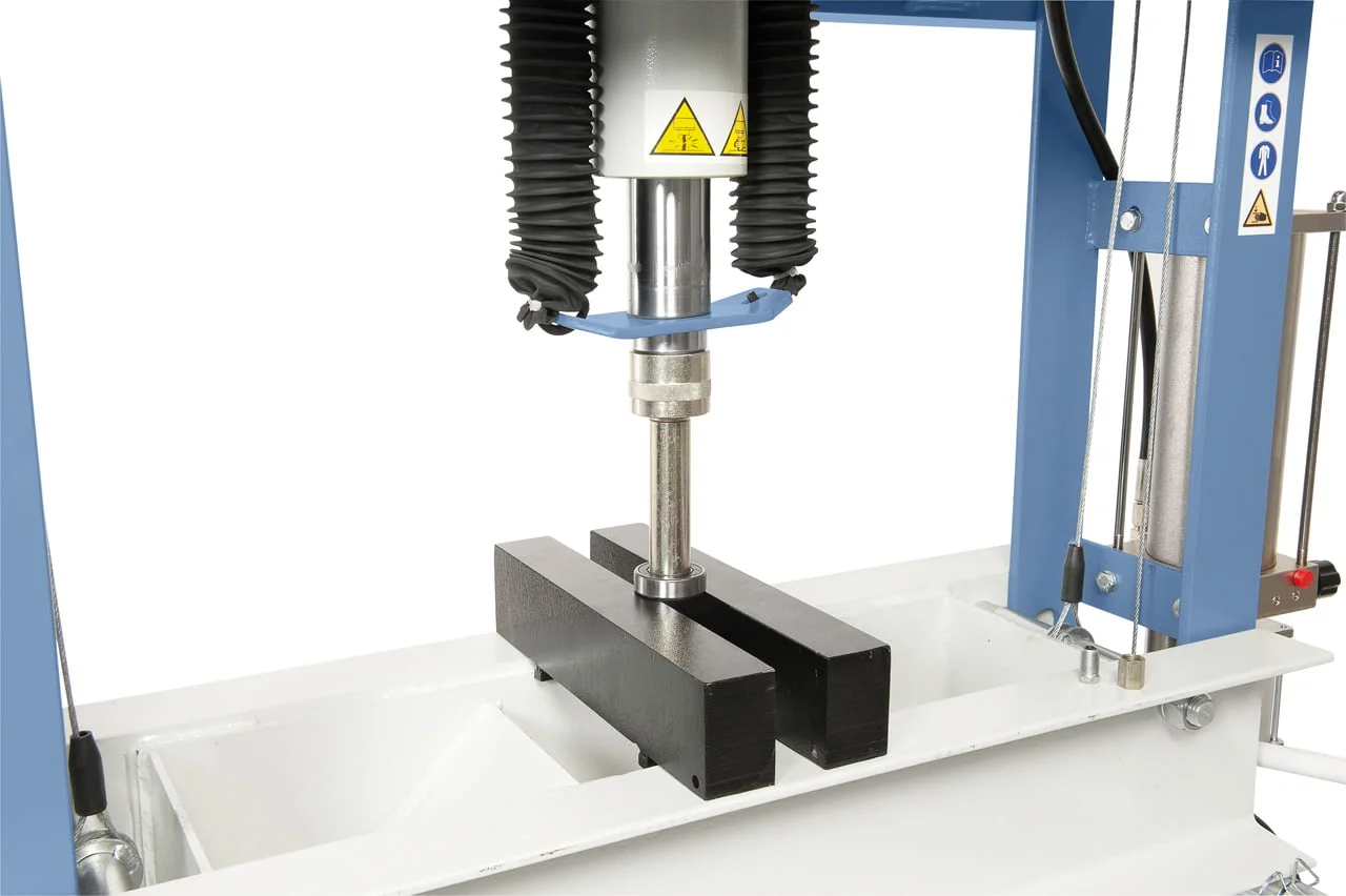 Bernardo PWK 45 F Pneumatische Werkstattpresse – Bild 3