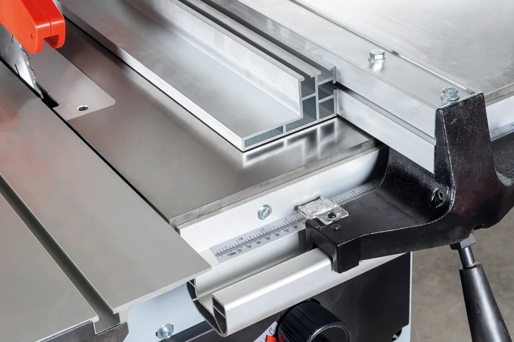 Holzmann Formatkreissäge inkl. Formattisch TS250F_400V -3