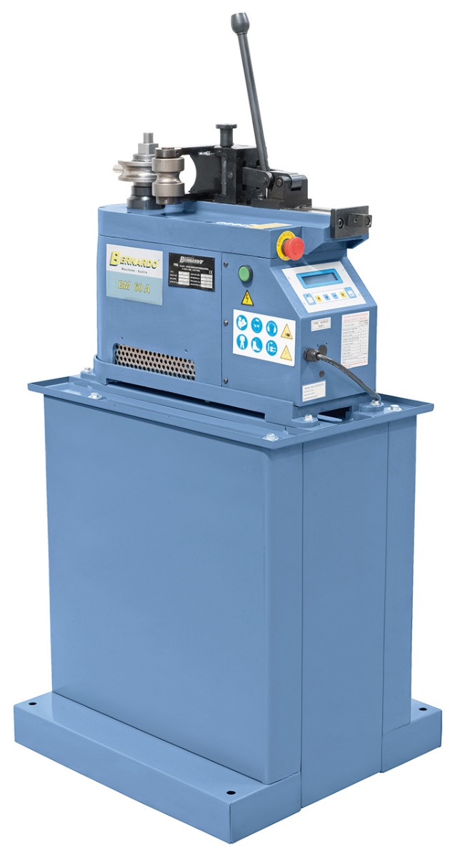 06-1177_1.jpg Bernardo BM 60 A -1