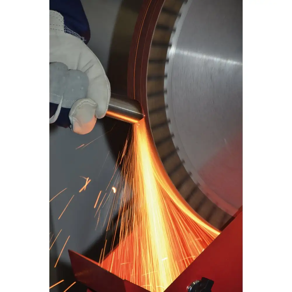 Pferd Tools PFERD TOOLS Keramikkorn Schleifband BA 50x2000mm CO60 höchster Abtrag auf Stahl mit Bandschleifer-2 Application Pic 2