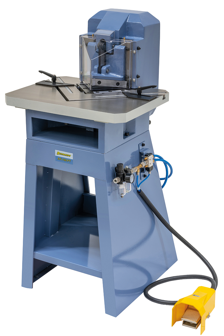 Bernardo Pneumatische Ausklinkmaschine AK 150 PT -1 Bernardo Pneumatische Ausklinkmaschine AK 150 PT -1